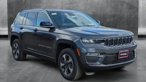 2025 Jeep Grand Cherokee 1C4RJYB66S8678521