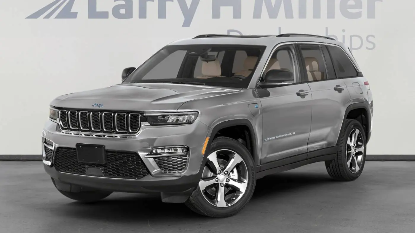 2025 Jeep Grand Cherokee 1C4RJYC65S8685233