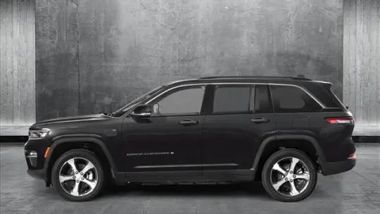 2025 Jeep Grand Cherokee 1C4RJYC60S8685155