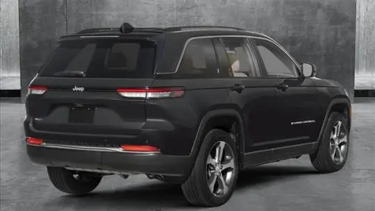 2025 Jeep Grand Cherokee 1C4RJYC64S8666835
