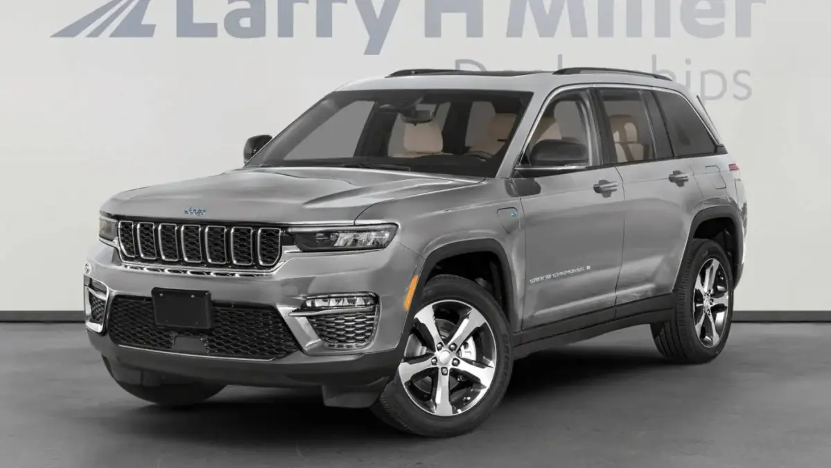2025 Jeep Grand Cherokee 1C4RJYC65S8685233