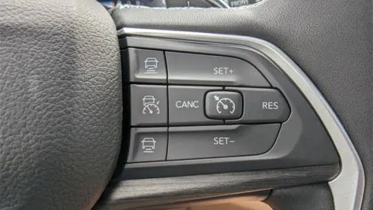 2024 Jeep Grand Cherokee 1C4RJYB68RC681458
