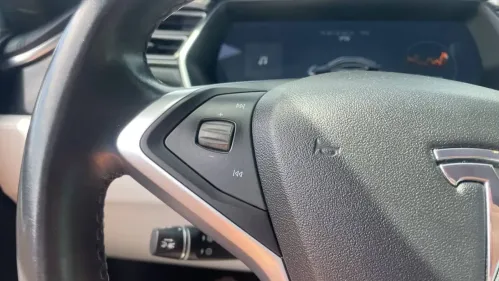 2017 Tesla Model S 5YJSA1E18HF205236