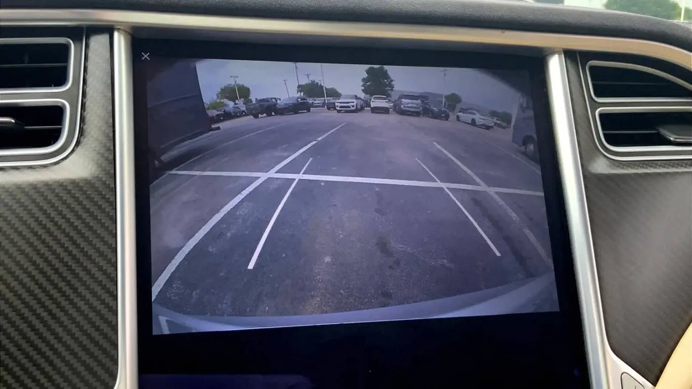 2017 Tesla Model S 5YJSA1E16HF198173