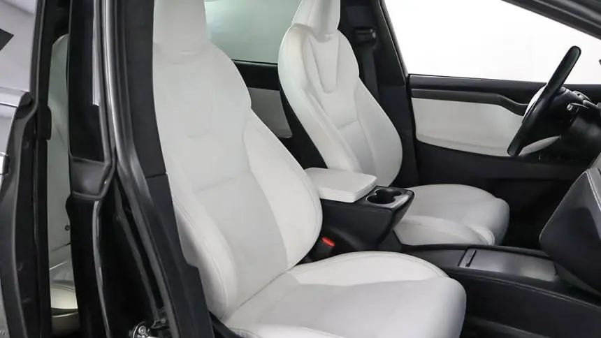 2021 Tesla Model X 5YJXCDE48MF324992