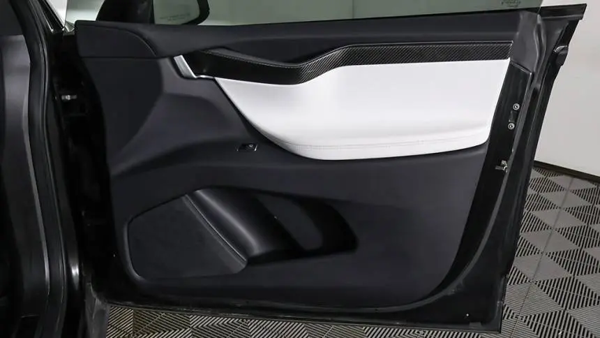 2021 Tesla Model X 5YJXCDE48MF324992