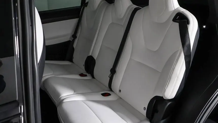 2021 Tesla Model X 5YJXCDE48MF324992