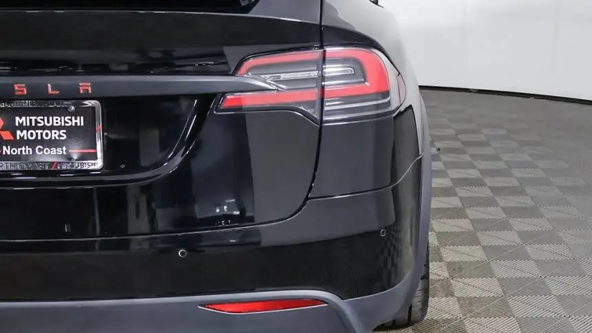 2021 Tesla Model X 5YJXCDE48MF324992