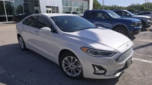 2020 Ford Fusion Energi 3FA6P0SU9LR104681