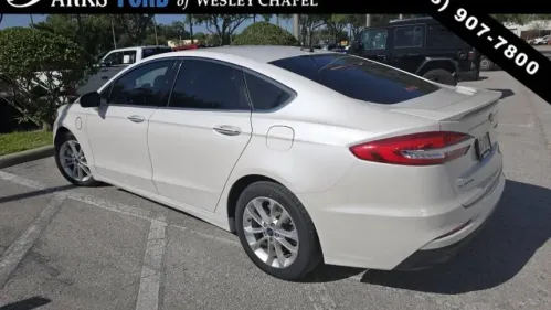 2020 Ford Fusion Energi 3FA6P0SU9LR104681