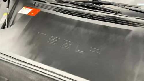 2017 Tesla Model S - Images - 29