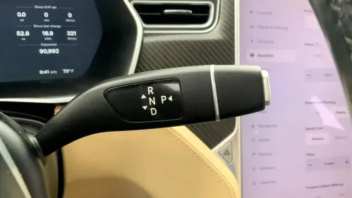 2017 Tesla Model S - Images - 31