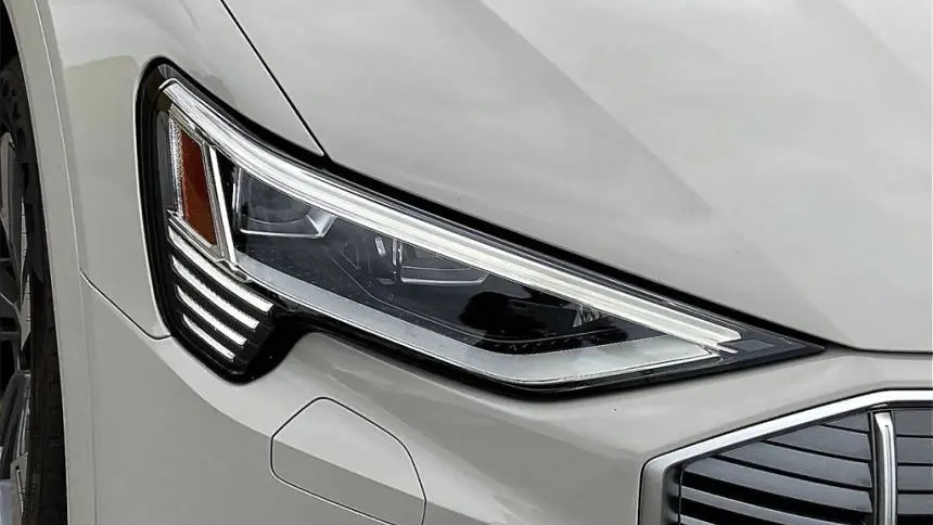 2022 Audi e-tron WA1AAAGE4NB023408