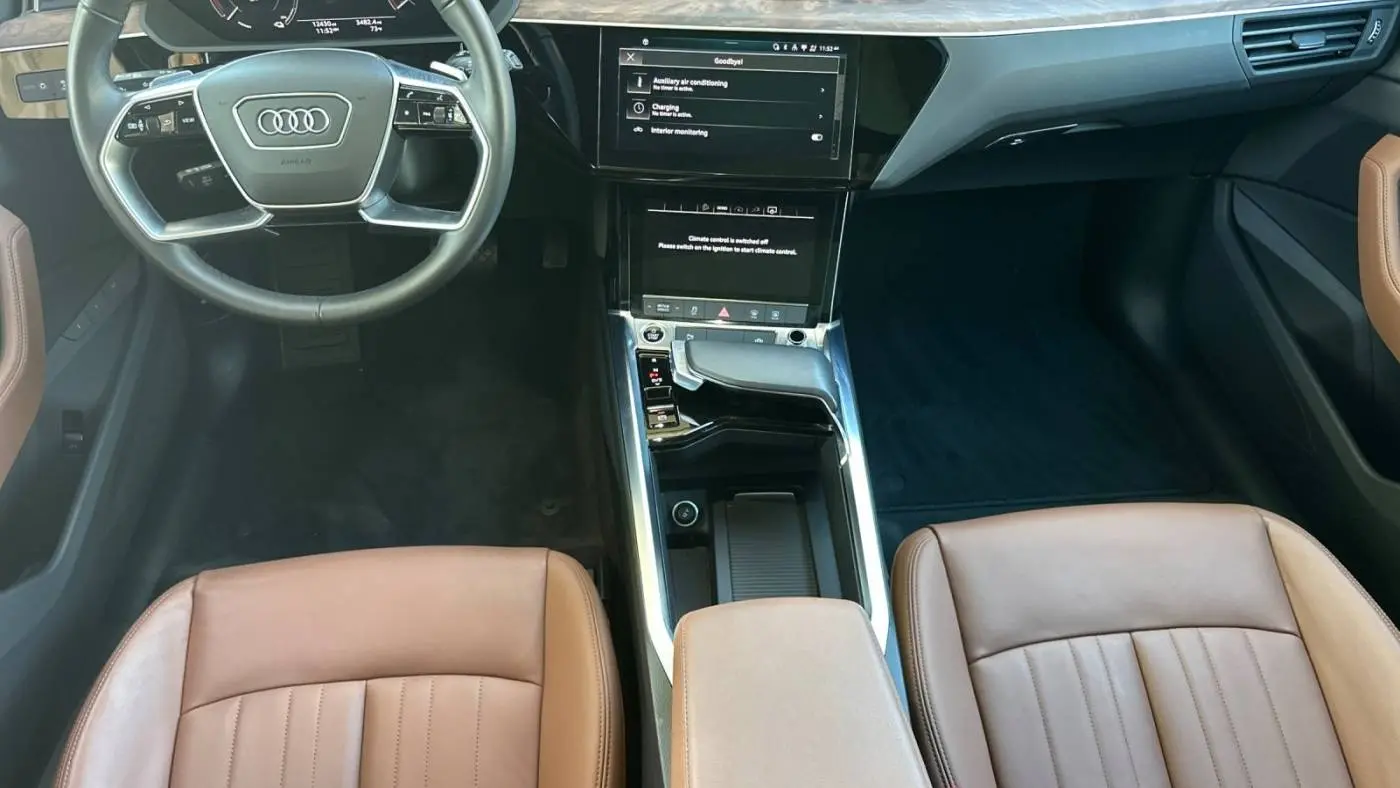 2023 Audi e-tron WA1AAAGE9PB025190