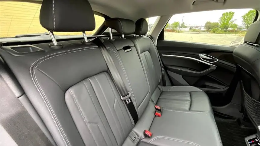 2022 Audi e-tron WA1AAAGE4NB023408