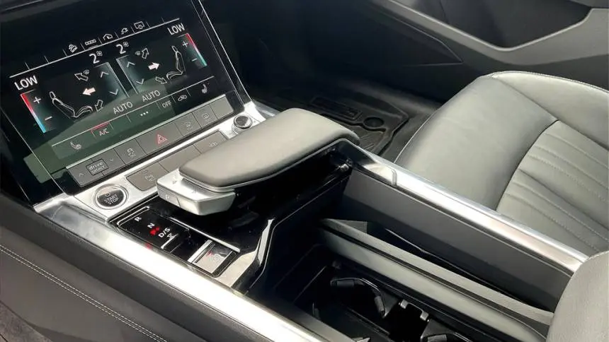 2022 Audi e-tron WA1AAAGE4NB023408