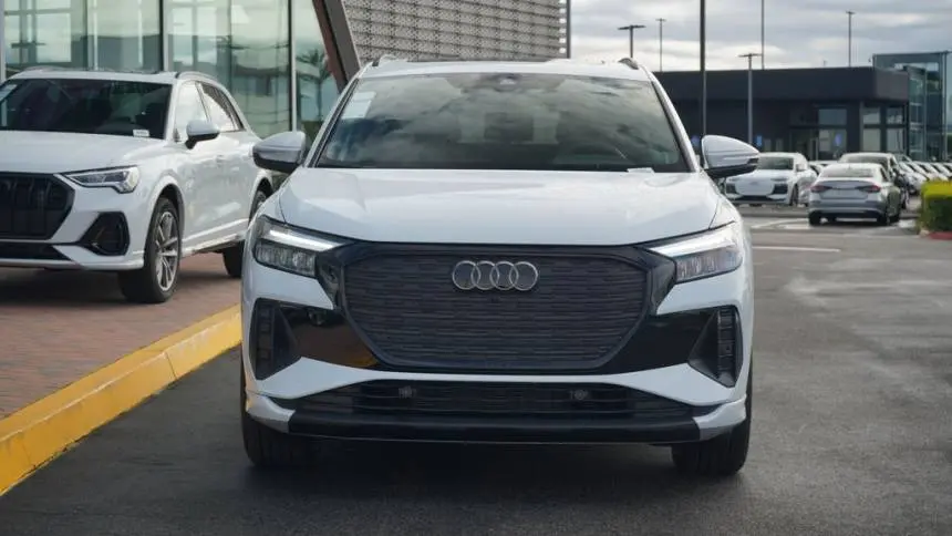 2025 Audi Q4 e-tron WA1A5BFZ6SP029790