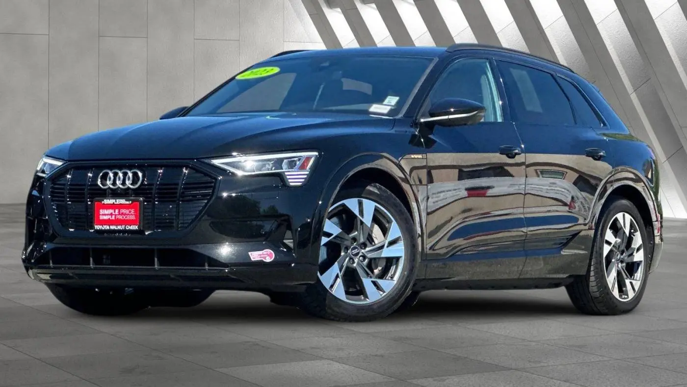 2023 Audi e-tron WA1AAAGE9PB025190
