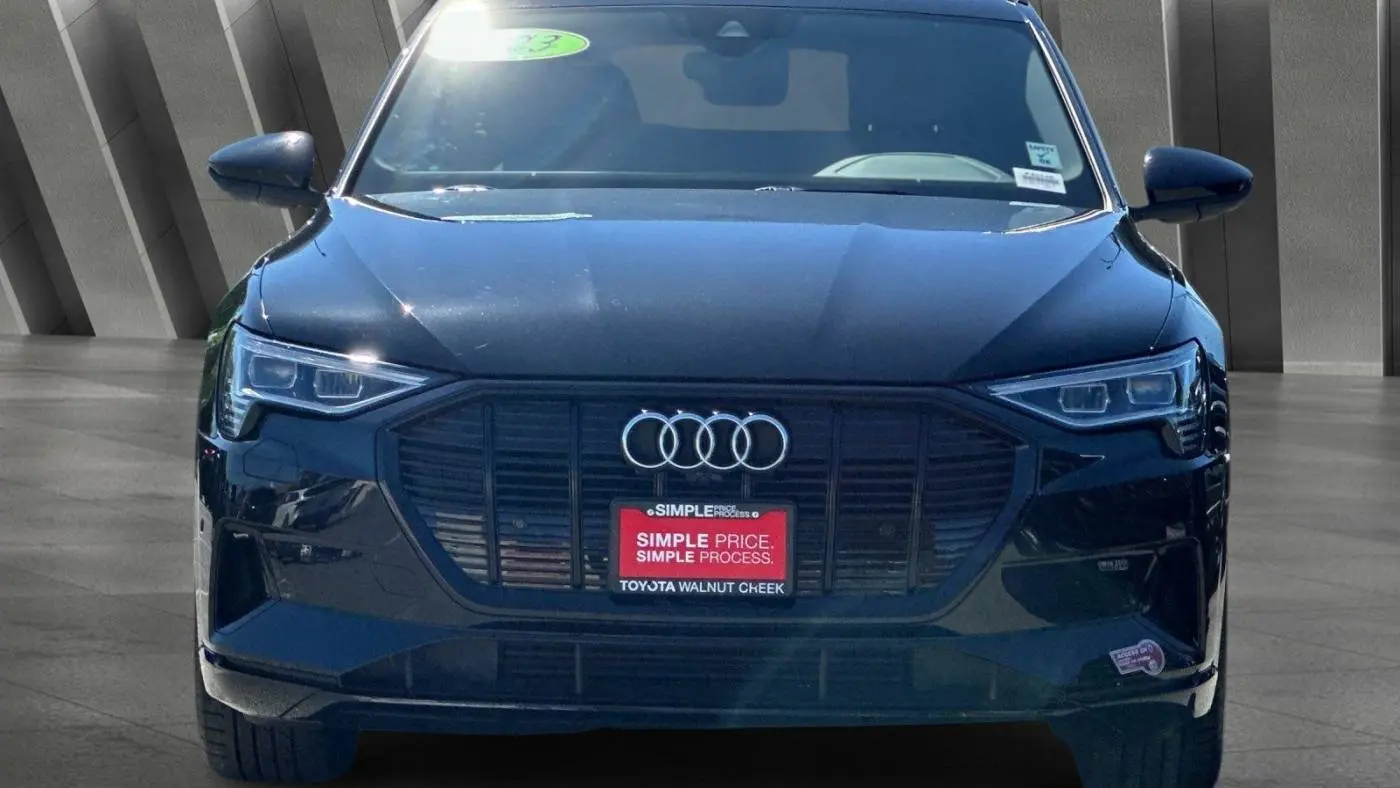 2023 Audi e-tron WA1AAAGE9PB025190
