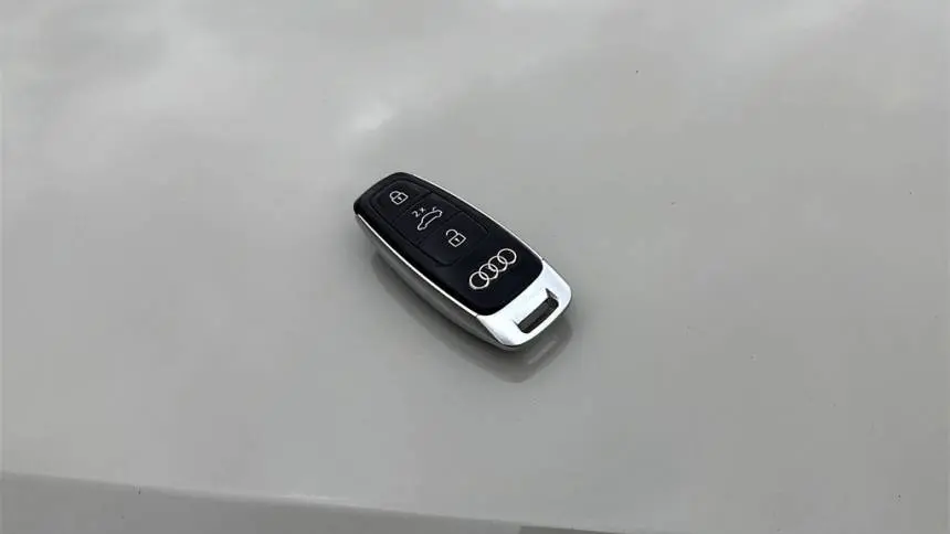 2022 Audi e-tron WA1AAAGE4NB023408