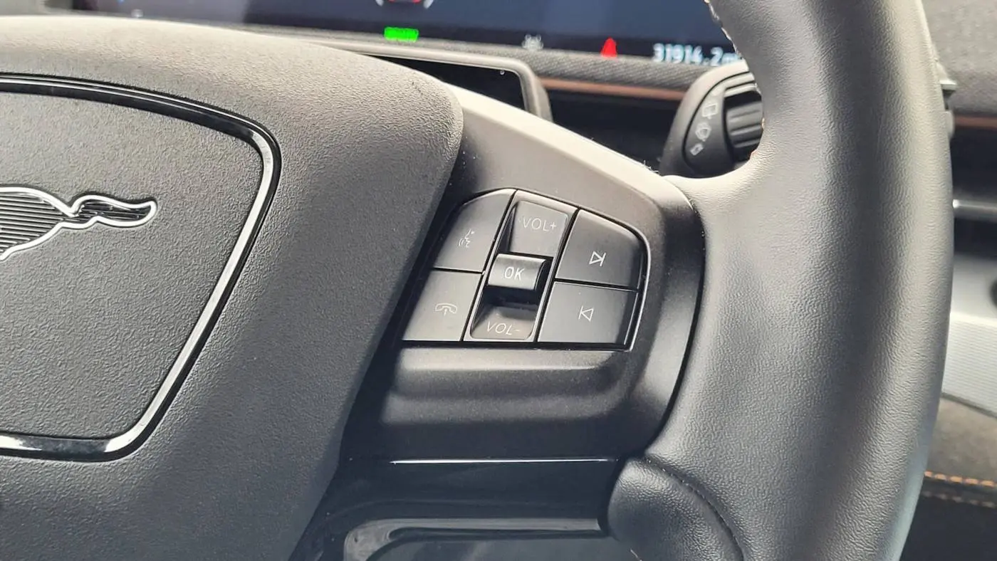 2021 Ford Mustang Mach E 3FMTK4SE0MME01103