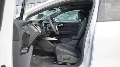 2025 Audi Q4 e-tron WA1A5BFZ6SP029790
