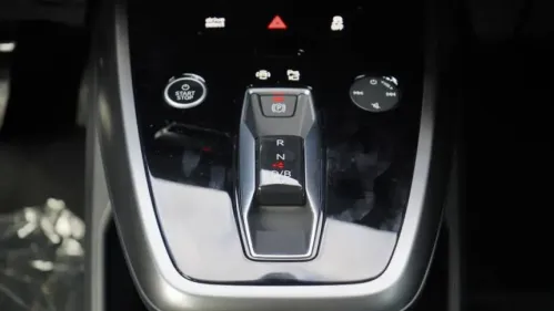 2025 Audi Q4 e-tron WA1A5BFZ6SP029790