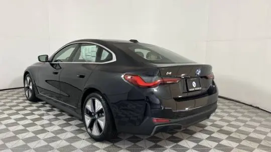 2025 BMW i4 WBY43HD02SFU94572