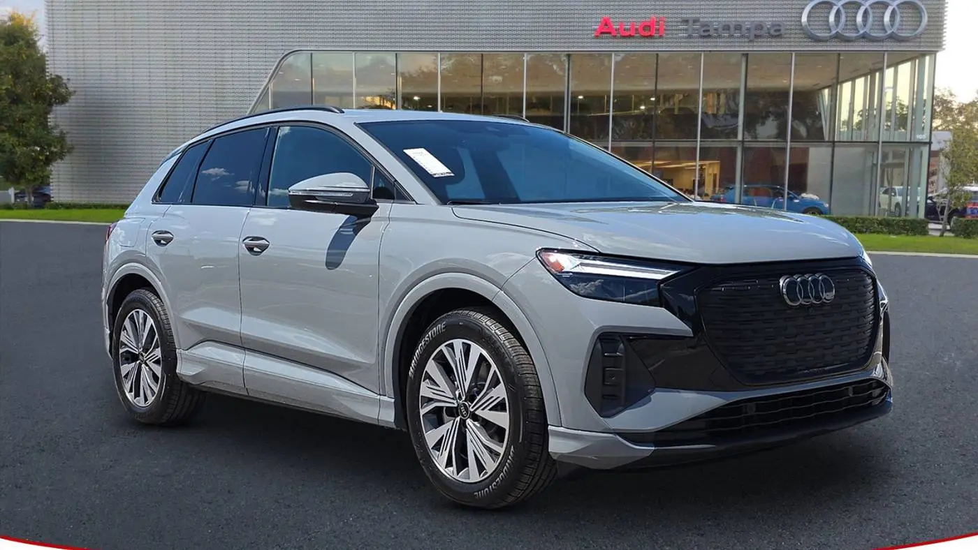 2025 Audi Q4 e-tron WA1A5BFZ3SP040374