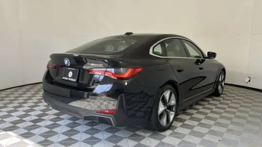 2025 BMW i4 WBY43HD02SFU94572