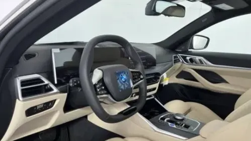 2025 BMW i4 WBY43HD02SFU94572