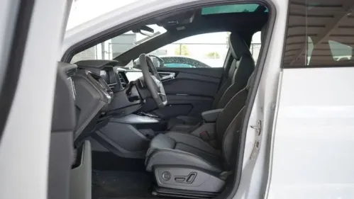 2025 Audi Q4 e-tron WA13UBFZ9SP029732