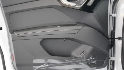 2025 Audi Q4 e-tron WA13UBFZ9SP029732