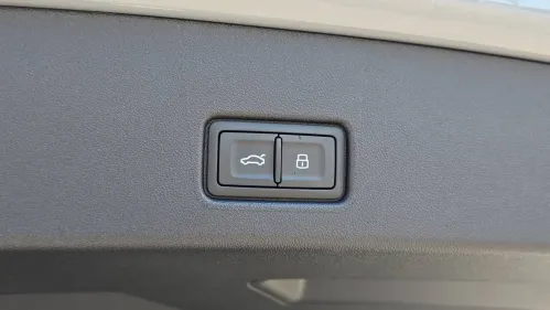 2025 Audi Q4 e-tron WA1A5BFZ3SP040374