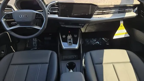 2025 Audi Q4 e-tron WA1A5BFZ3SP040374
