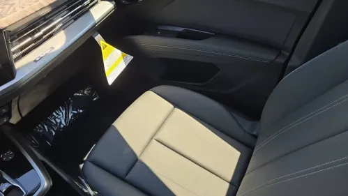 2025 Audi Q4 e-tron WA1A5BFZ3SP040374