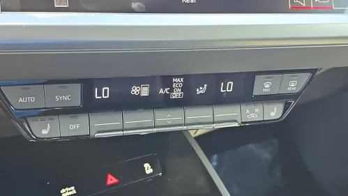2025 Audi Q4 e-tron WA1A5BFZ3SP040374