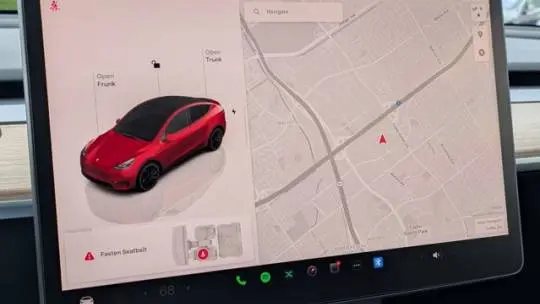 2023 Tesla Model Y 7SAYGDEFXPF697758