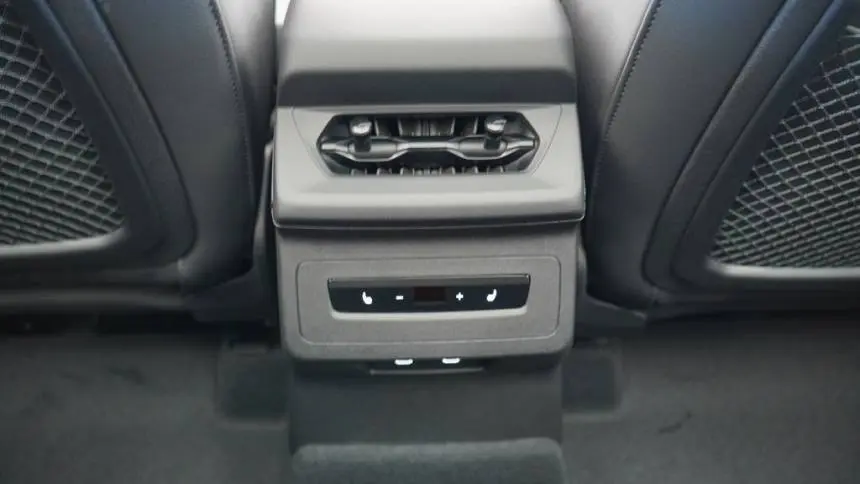 2025 Audi Q6 e-tron WA114BGF0SA020108