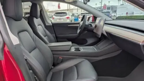 2023 Tesla Model Y 7SAYGDEFXPF697758