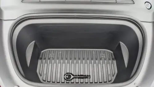2023 Tesla Model Y 7SAYGDEFXPF697758