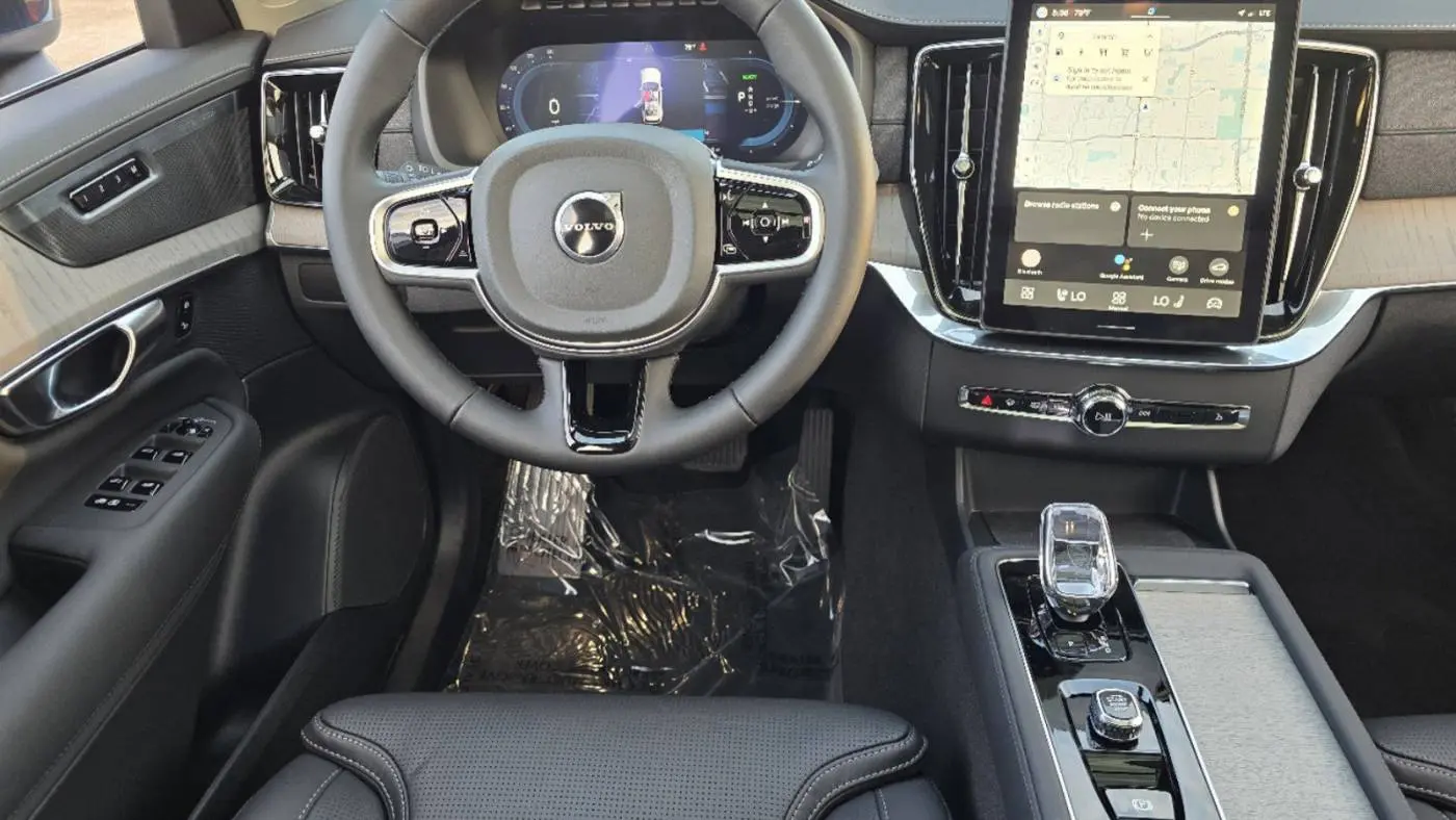 2025 Volvo XC90 YV4H60PG0S1358486