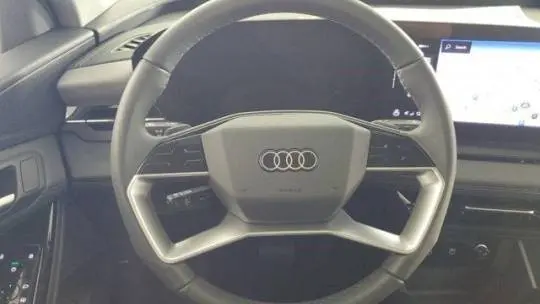 2025 Audi Q6 e-tron WA112BGF0SA018400