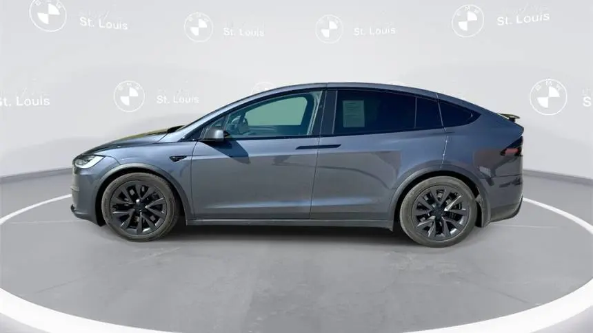 2023 Tesla Model X 7SAXCDE52PF370589