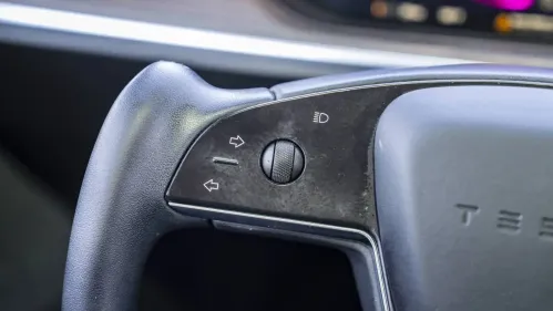 2022 Tesla Model X 7SAXCBE52NF360811