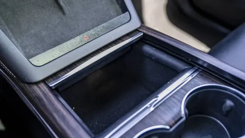 2022 Tesla Model X 7SAXCBE52NF360811