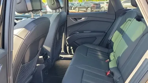 2025 Audi Q4 e-tron WA1A5BFZ3SP043338