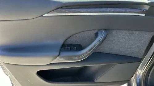 2023 Tesla Model X 7SAXCDE52PF370589