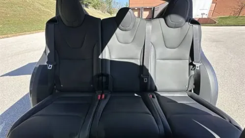 2023 Tesla Model X 7SAXCDE52PF370589