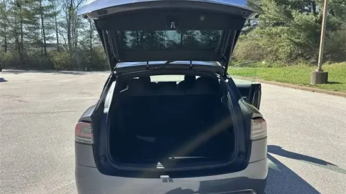 2023 Tesla Model X 7SAXCDE52PF370589